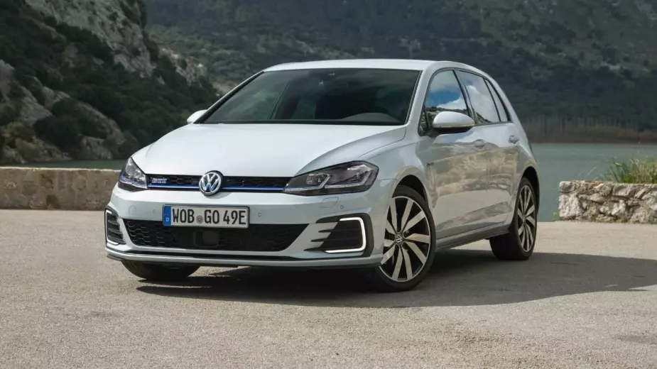 VW Golf GT-familien har 3 personligheter. Hva er ditt problem? 18726_5