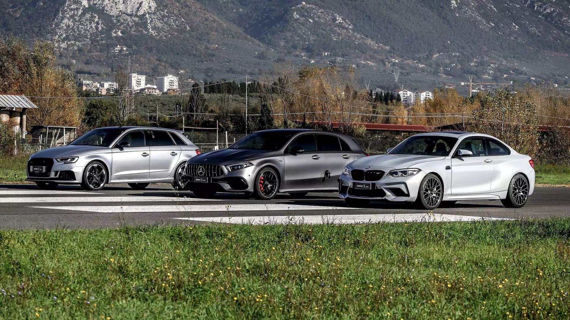 Comórtas Mercedes-AMG A 45 S_BMW M2_Audi RS3