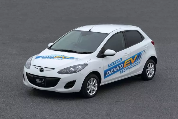 2013-as Mazda2 EV