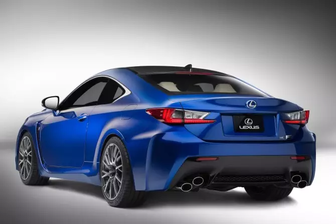 لكزس RC F 4