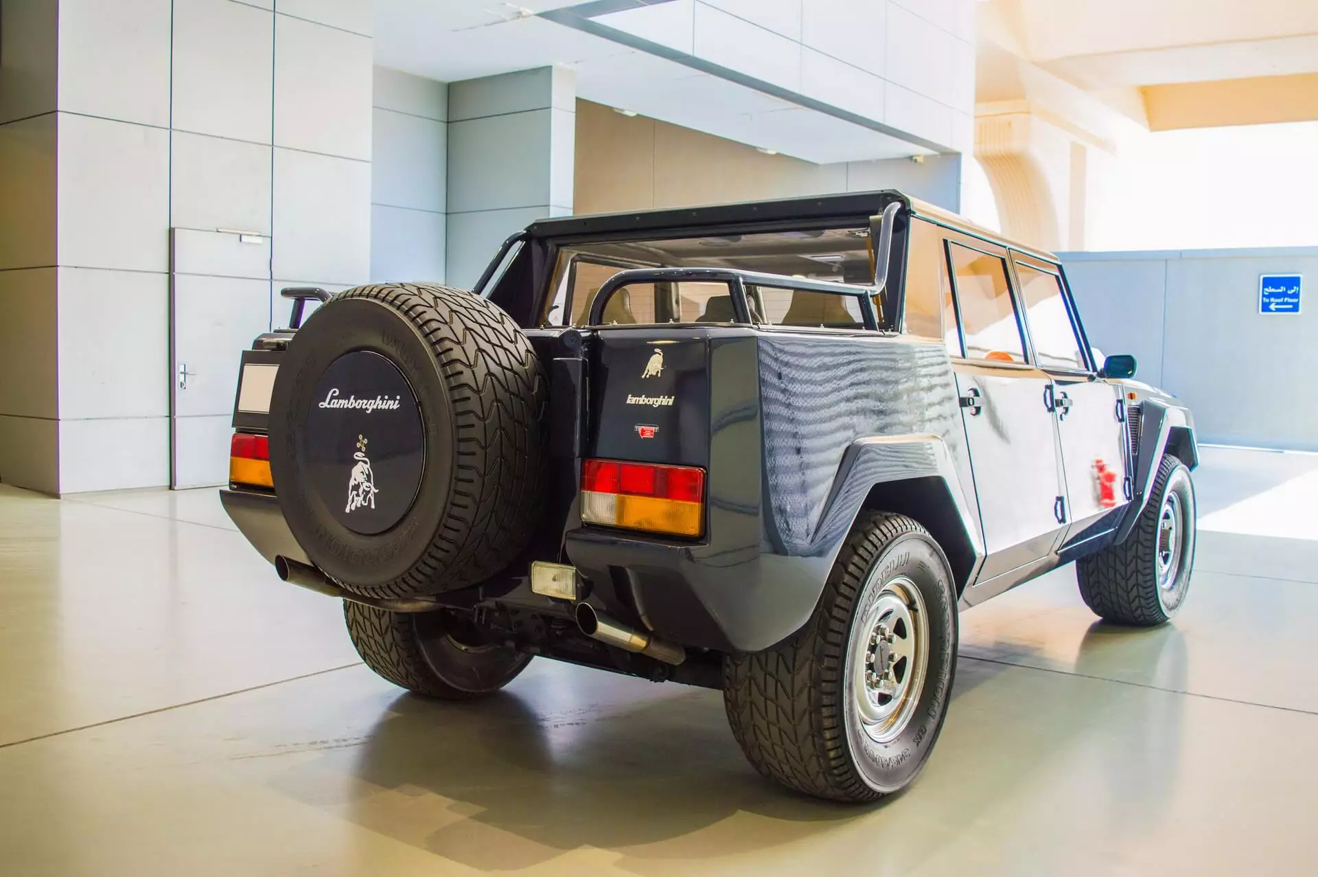 Lamborghini LM002 Kab