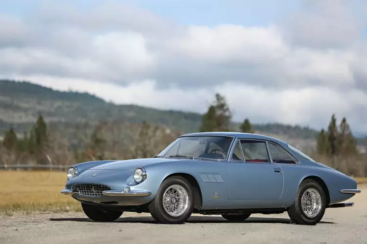 1965_ferrari_500_superfast-14_mh-lelang