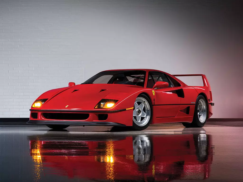 Ferrari F40 1991 года выпуску