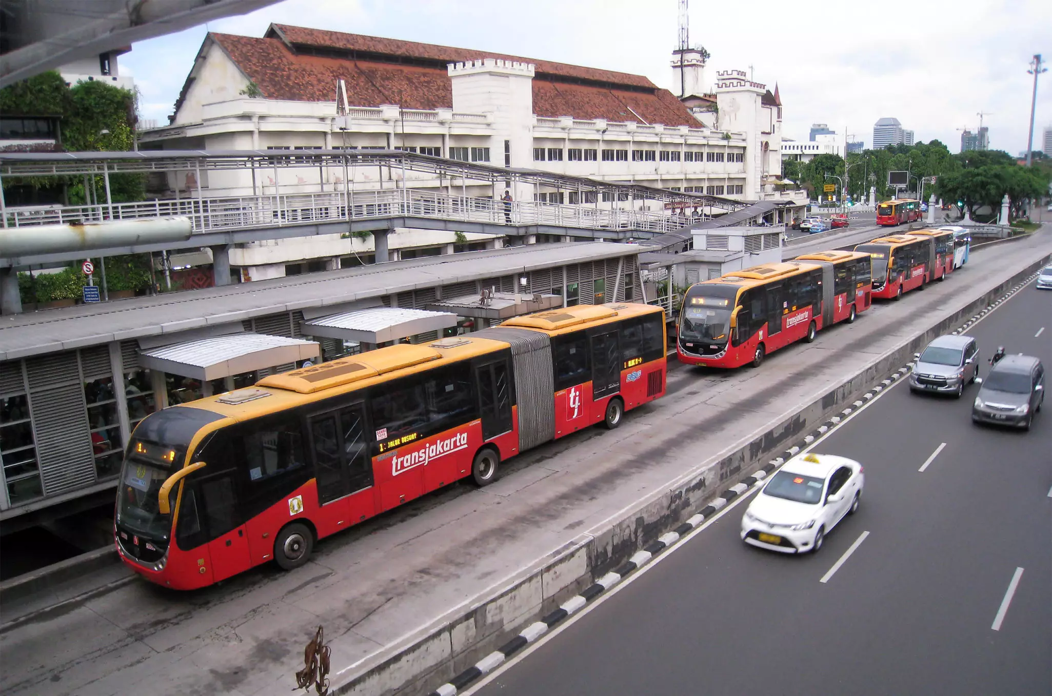 BRT ، جاكرتا ، إندونيسيا