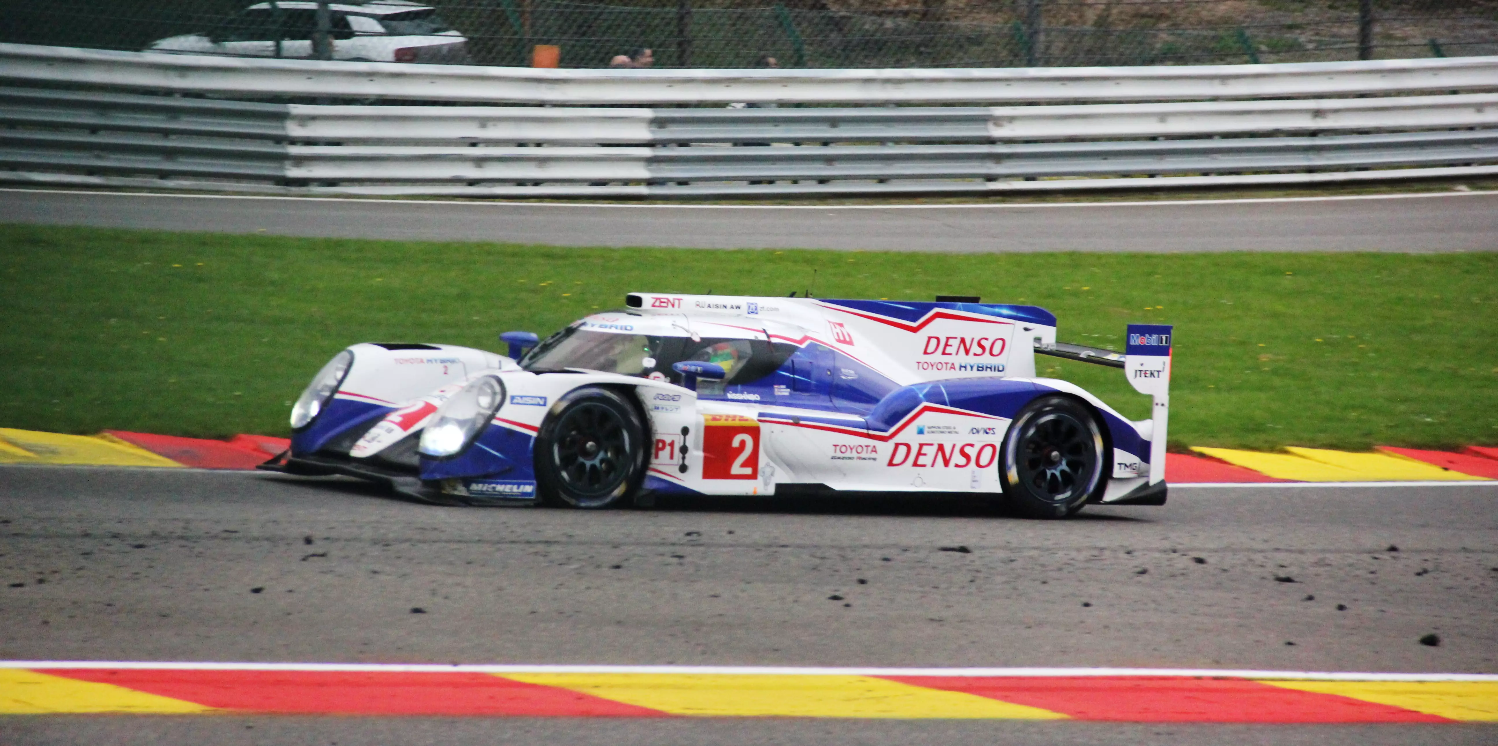 Toyota ts040 Hybrid