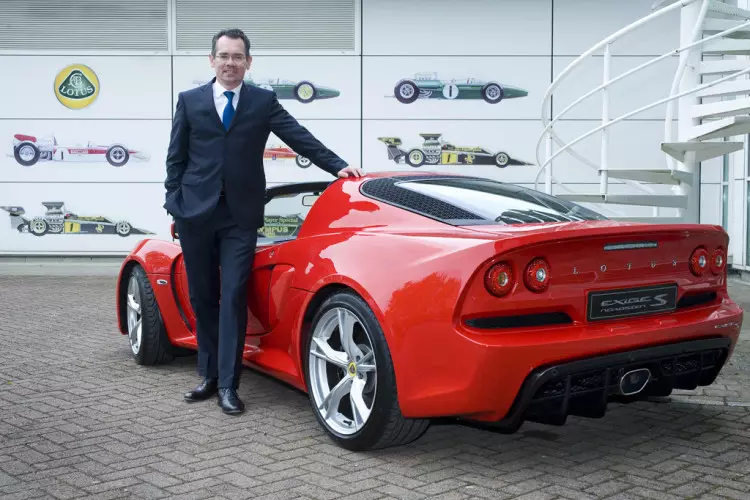 Lotus_CEO_Jean-Mark-Wales-2014