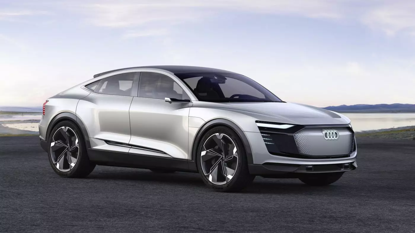 2017-es Audi e-tron Sportback Concept