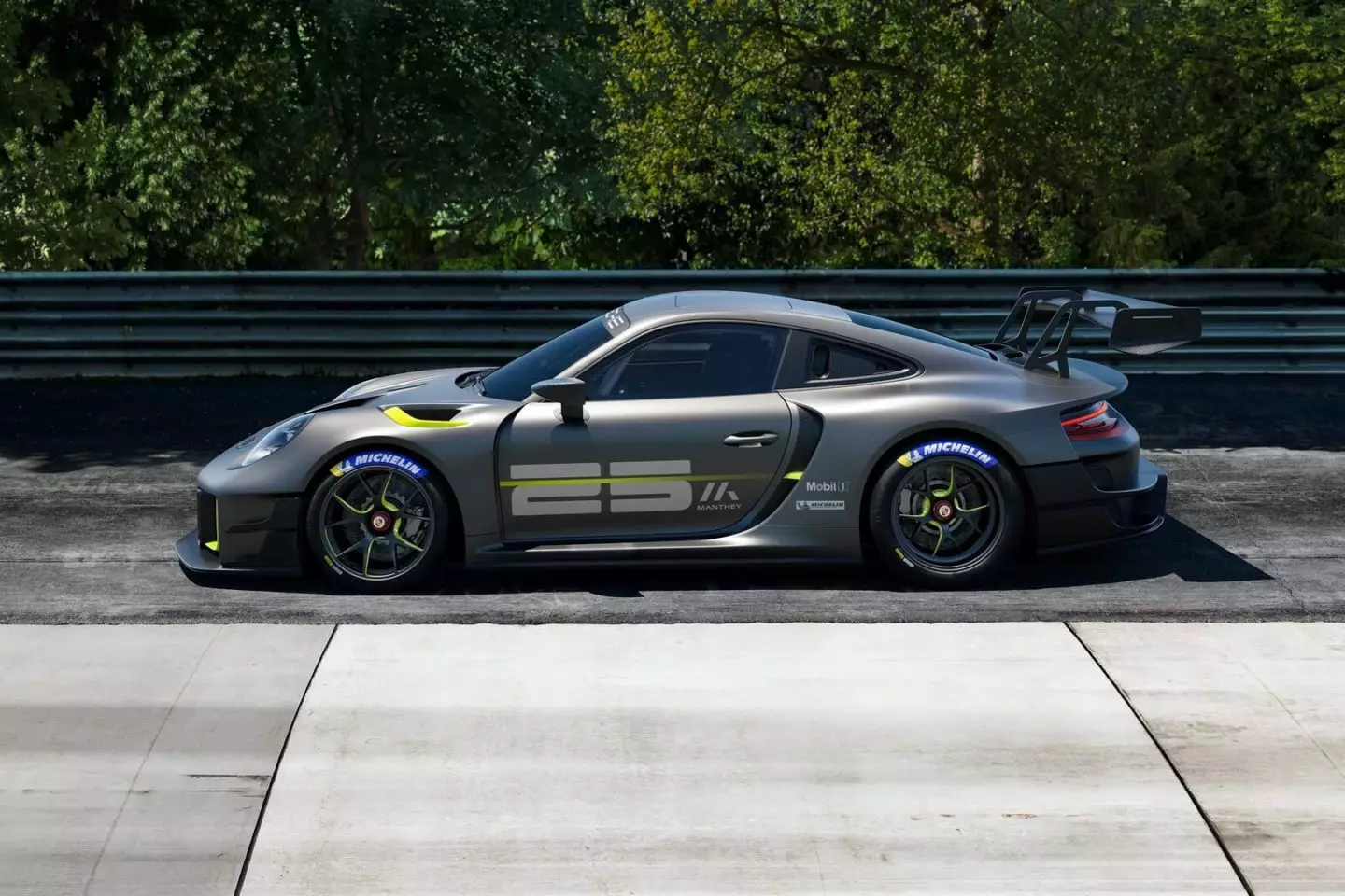 Porsche 911 GT2 RS Clubsport 25