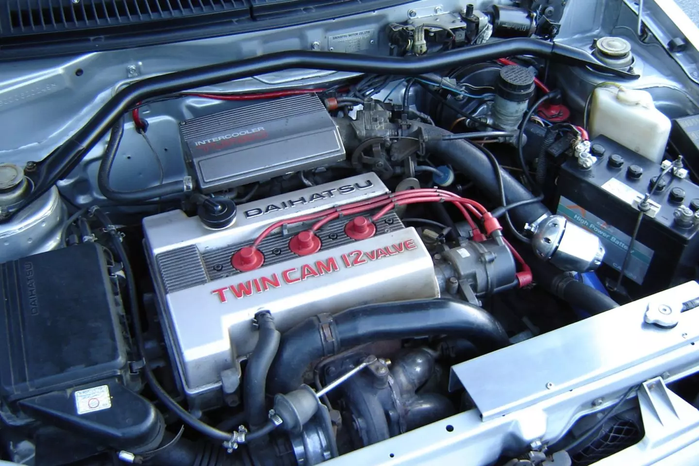 Daihatsu Charade GTti CB70 engine