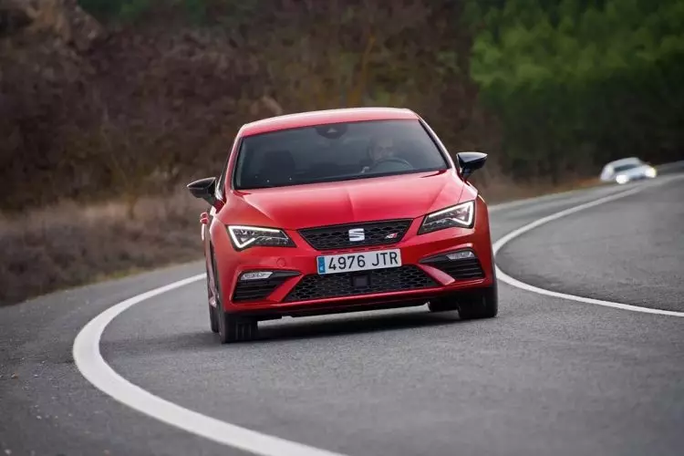 SEAT Leon Cupra den kraftigste noensinne kommer til Portugal i mars 20402_3