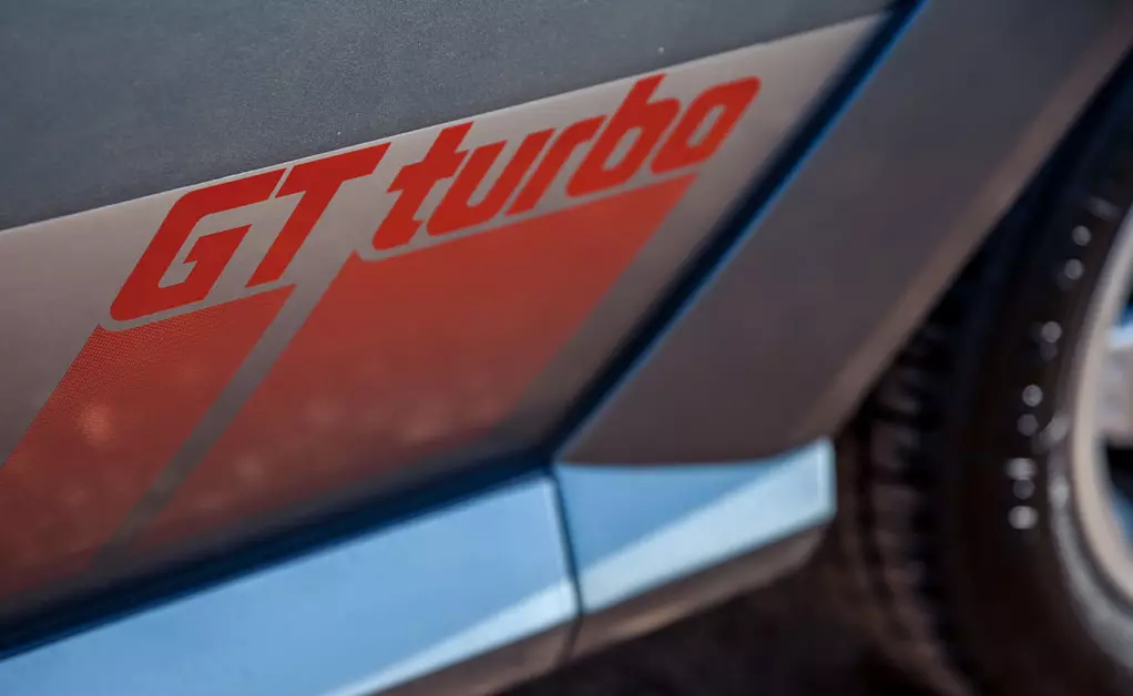 雷诺 5 GT Turbo