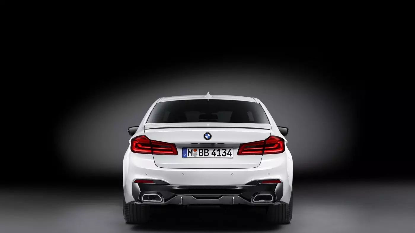 BMW 5 сериясы (G30) M Performance пакетин алат 20486_2