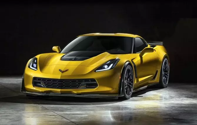 Детройт салоны 2014_Chevrolet Corvette Z06_01