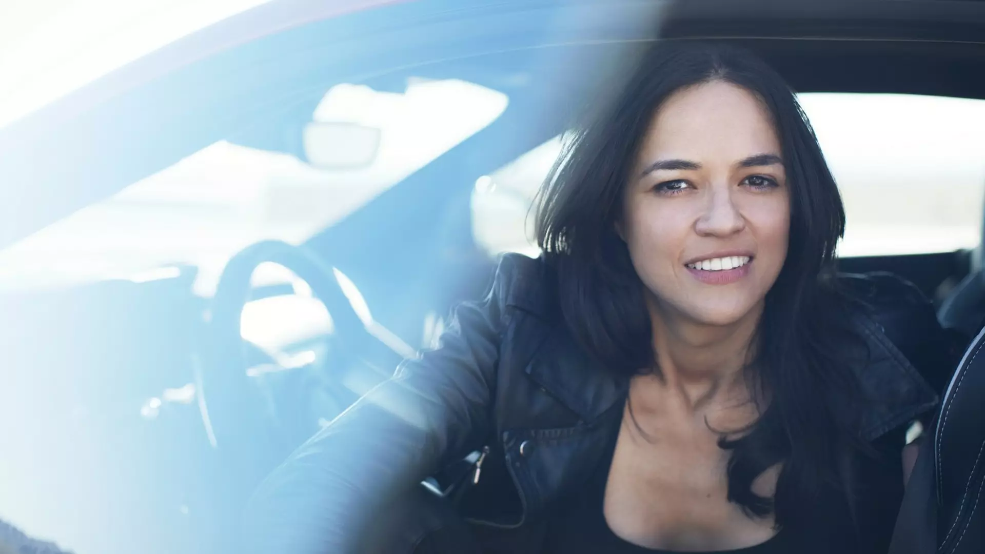 Michelle Rodriguez pa 323 km/h mu Jaguar F-Type SVR yatsopano 20554_2