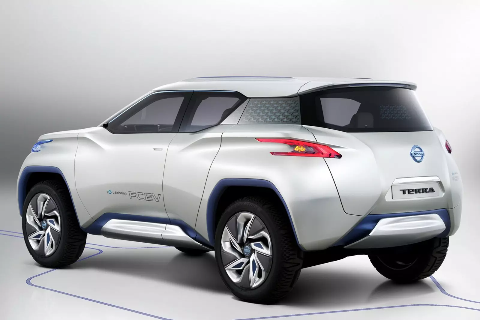 Nissan Terra, 2012