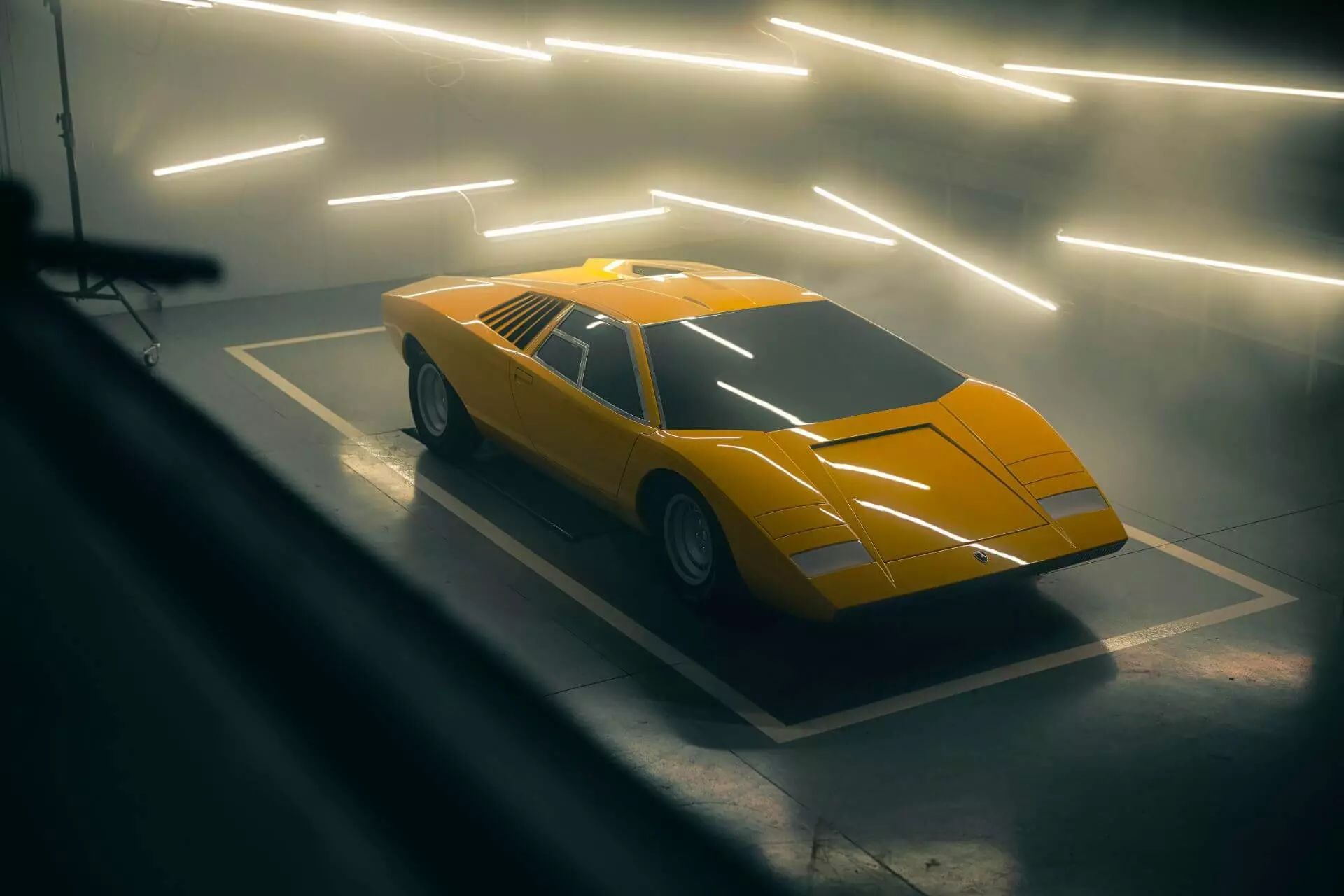 Tom ntej: Lamborghini Countach LP 500