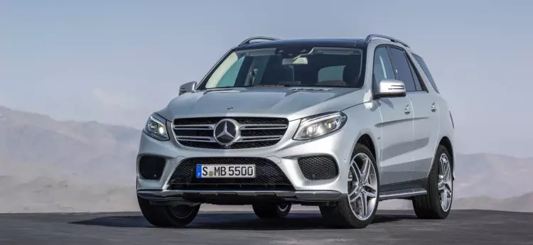 Mercedes-Benz GLE nua ó 68,950 euro 20967_1