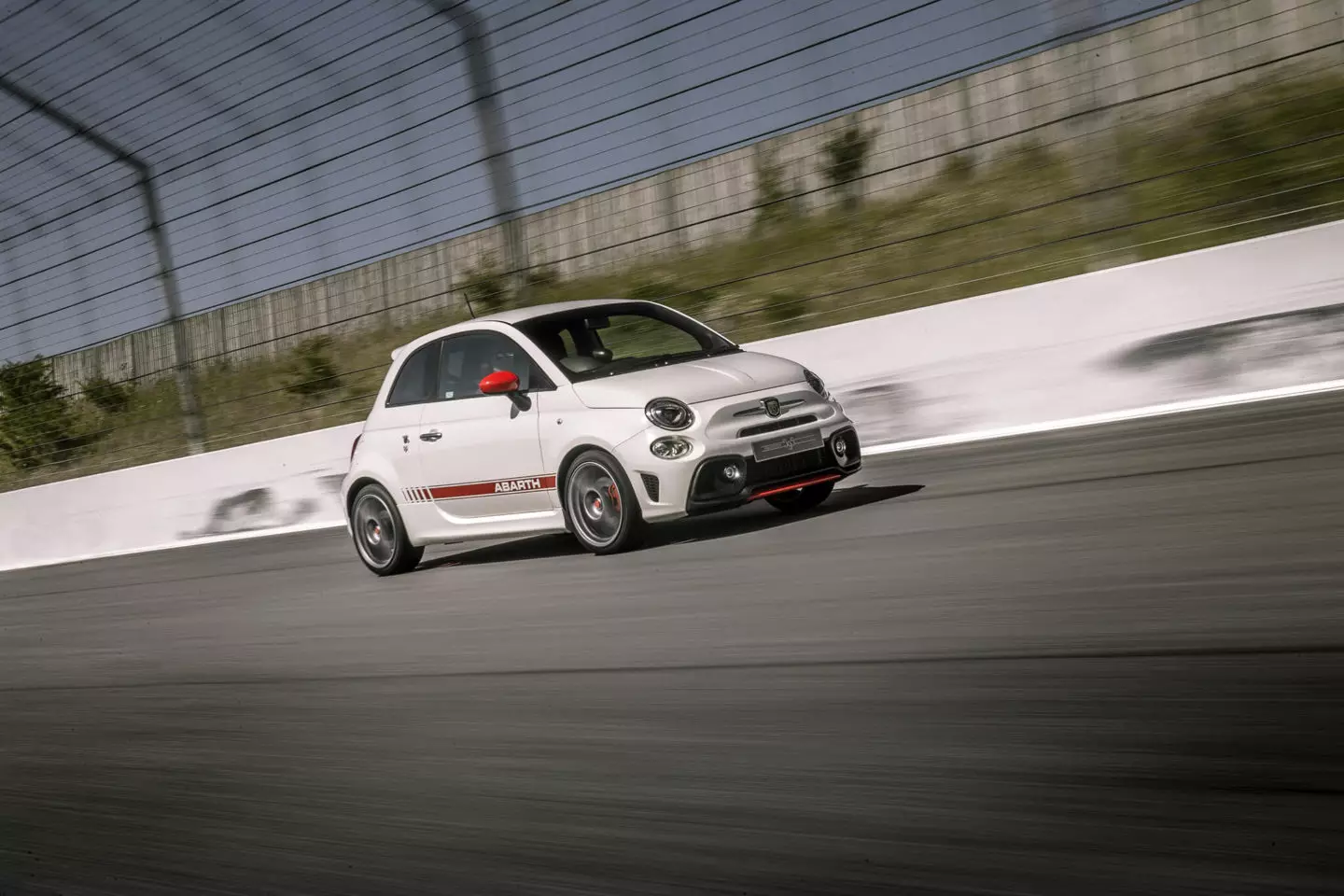 Abarth 595