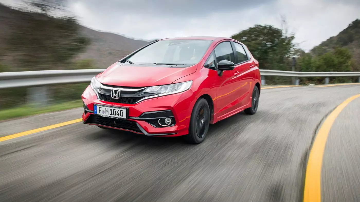 Honda Jazz 1.5 i-VTEC डायनॅमिक