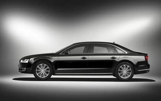 Audi A8 L Aabo