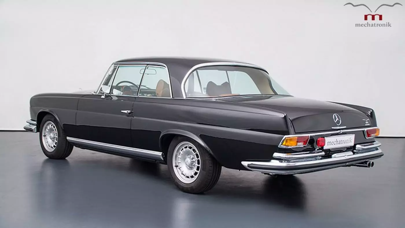 Mercedes-Benz W 111 M-Coupé 5.5