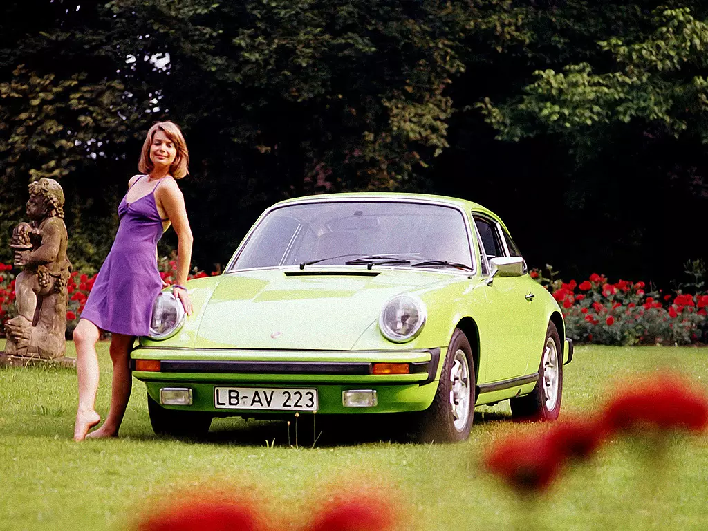 I-Porsche 911 2.7 S