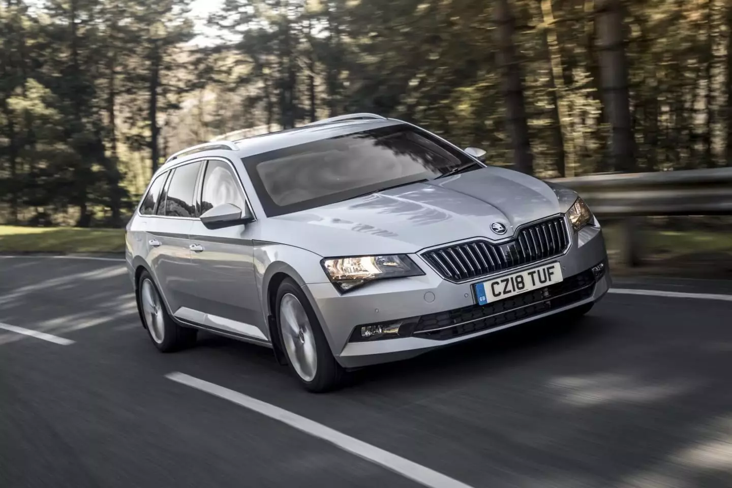 Skoda Superb Break 2.0 TDI 190 gepantser