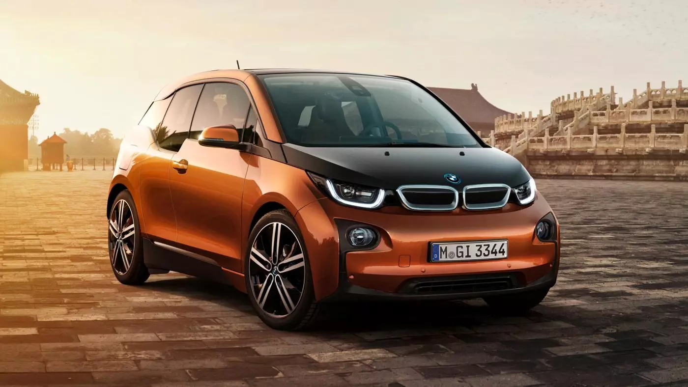 BMW i3