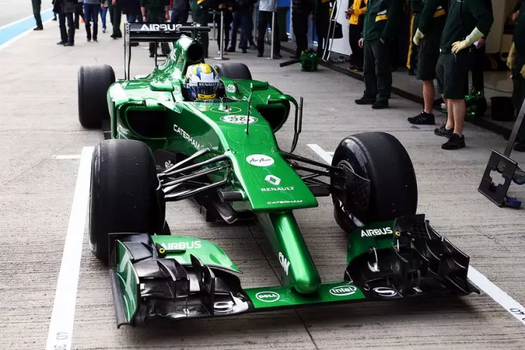 Formula 1 Caterham (2)