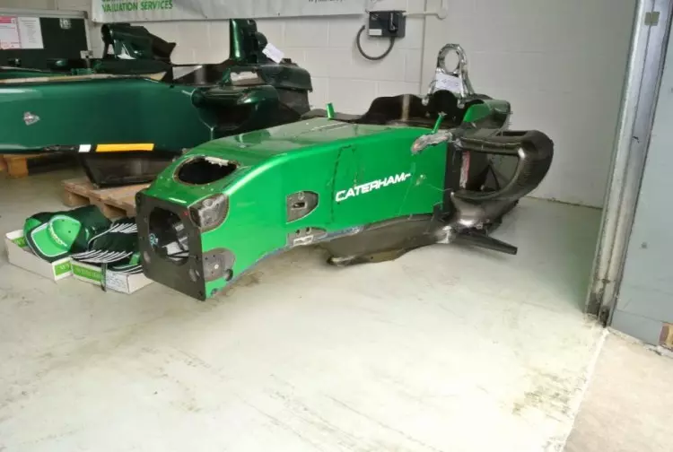 Formula 1 Caterham (1)