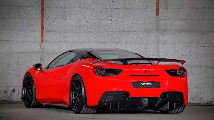 Ferrari 488 GTB (၃)စီး၊