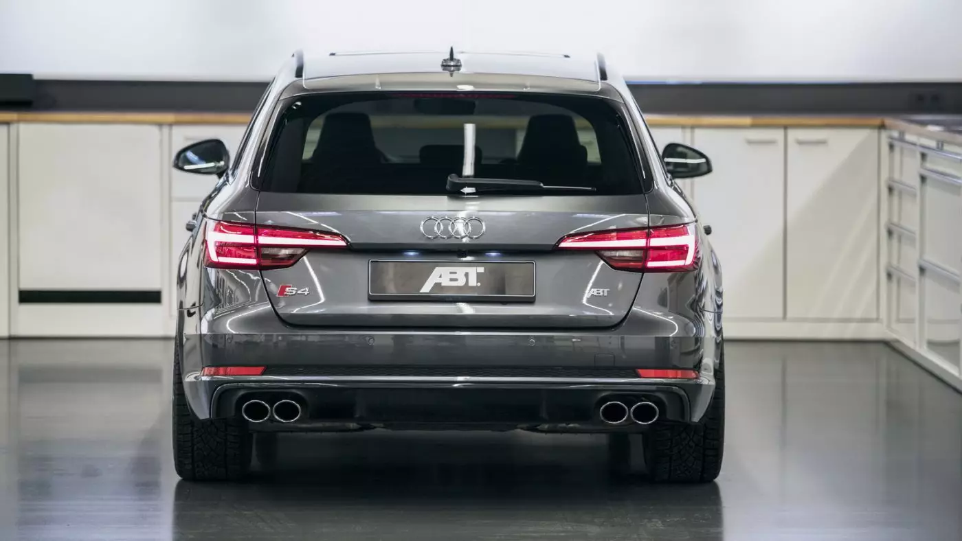 ABT Sportsline „traukia“ Audi S4 Avant iki 425 AG galios 21443_2