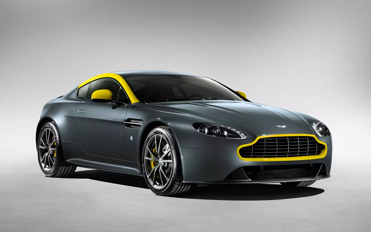 Aston Martin V8 Vantage N430: Nefiltritaj Sentoj 21581_4