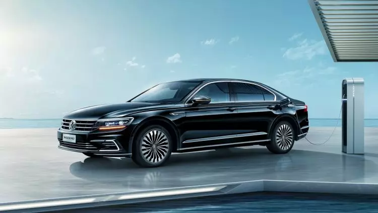 2017 yil Volkswagen Phideon GTE