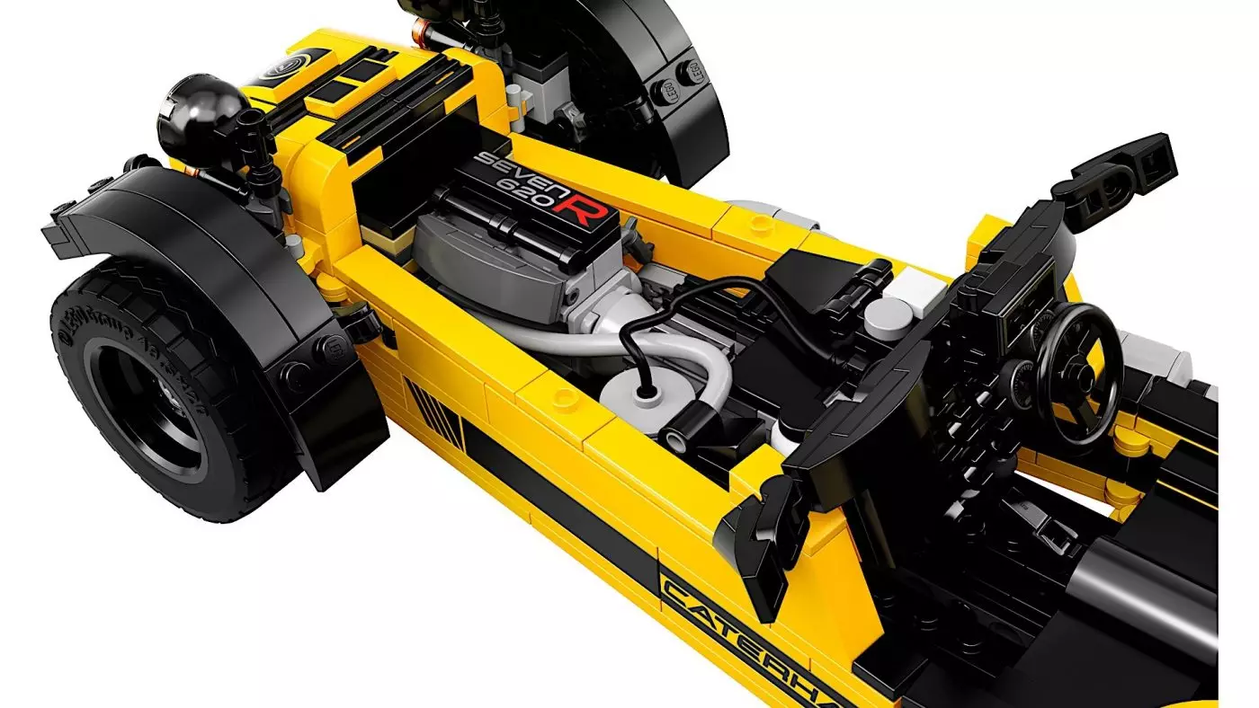 Caterham Saith 620R Lego