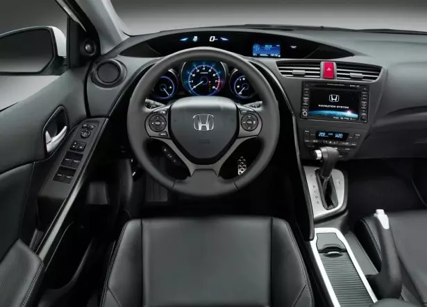 Honda Civic Type R: Mifi korlamağı dayandırın! 22132_3