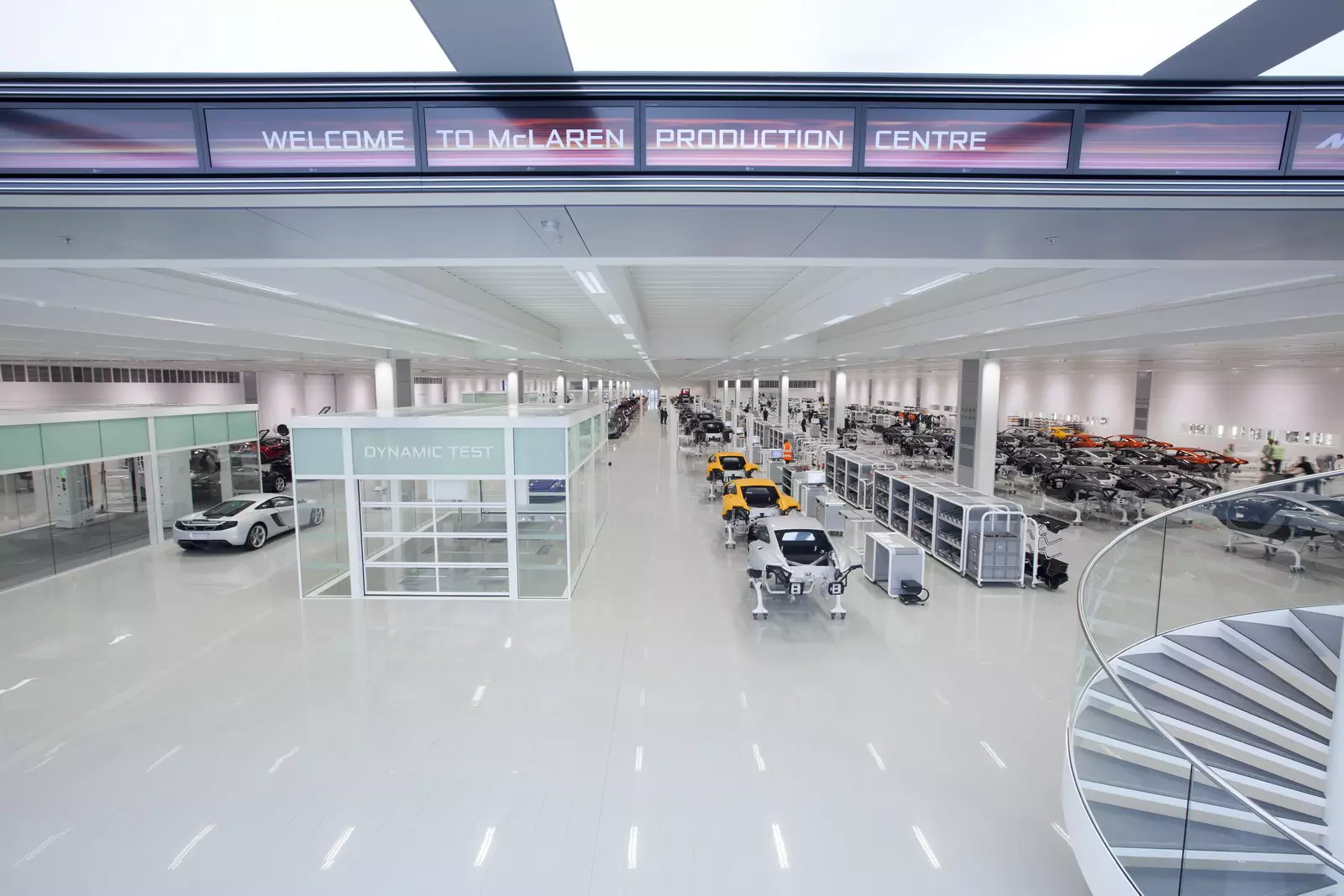 McLaren: New Production and Initiatives Center 22142_9