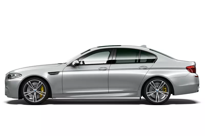 BMW M5 Pure Metal Edition: 600 horsepower thaum kawg ntawm nws txoj haujlwm 22201_1