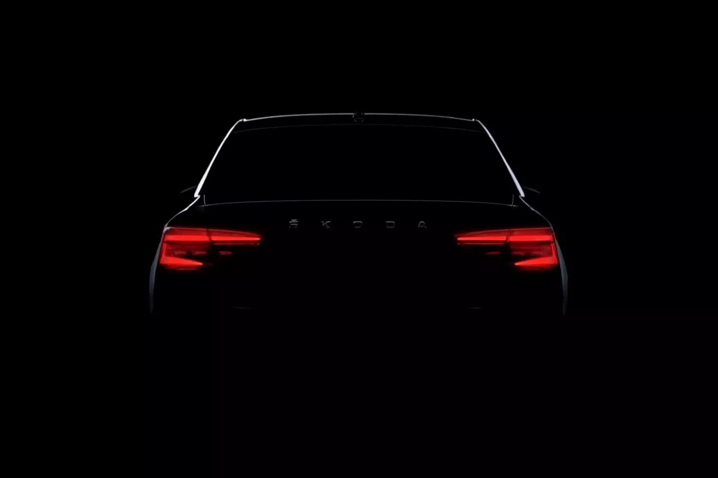 Teaser Škoda Superb