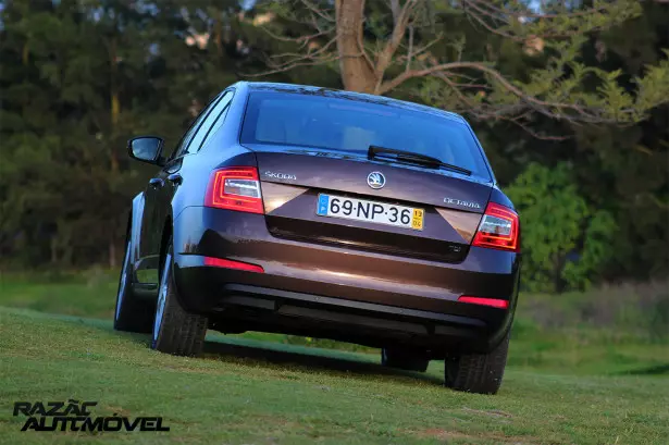 يېڭى Skoda Octavia 2013 11