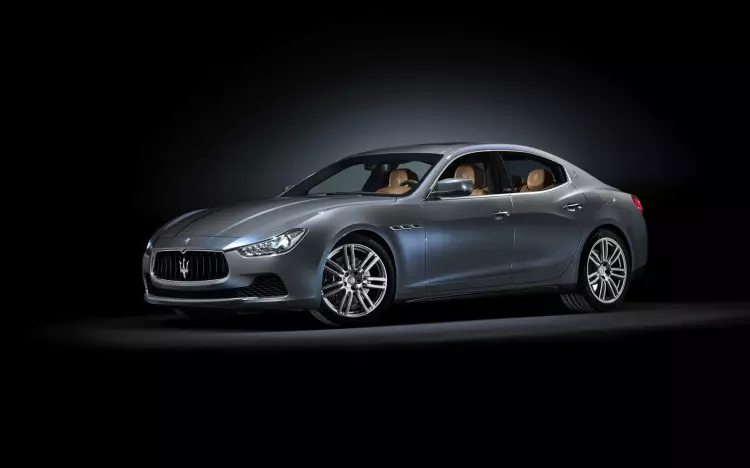 2014-Maserati-Ghibli-Ermenegildo-Zegna-Konsèp-Studio-1-1680x1050