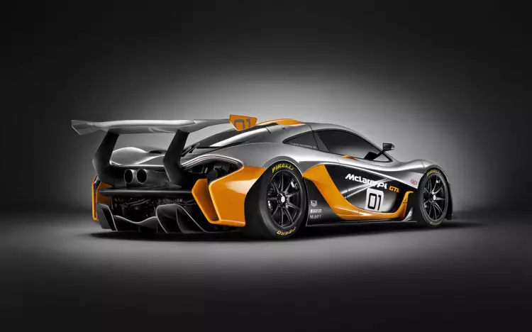 2014-McLaren-P1-GTR-Design-Concept-Studio-4-1280x800
