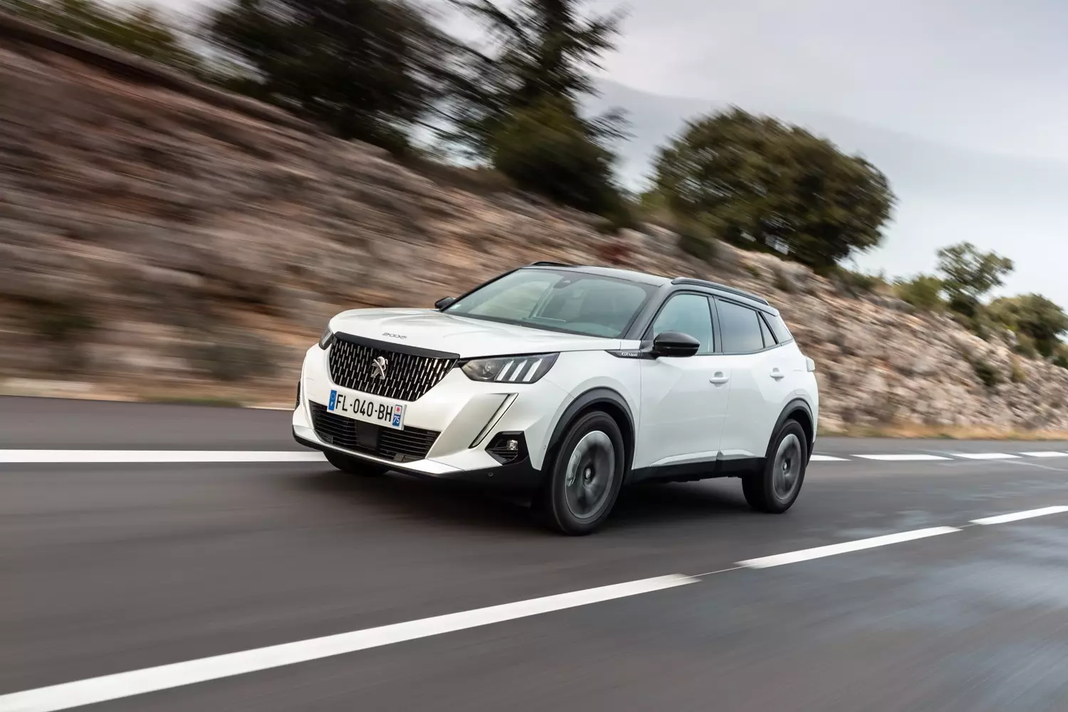 peugeot 2008 португалія 2020 року