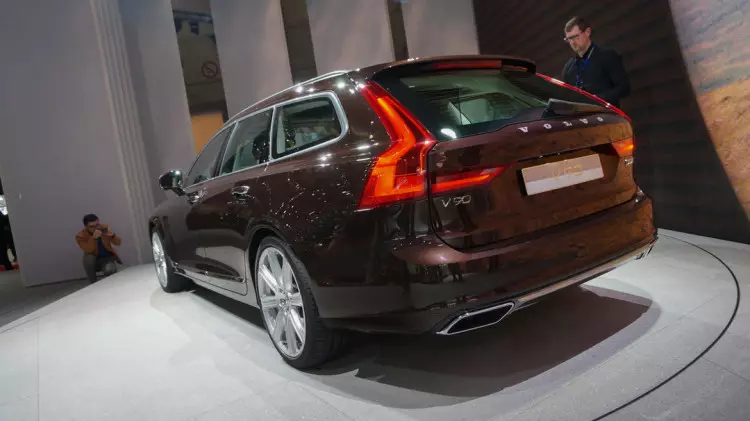 Volvo V90 Gjenevë