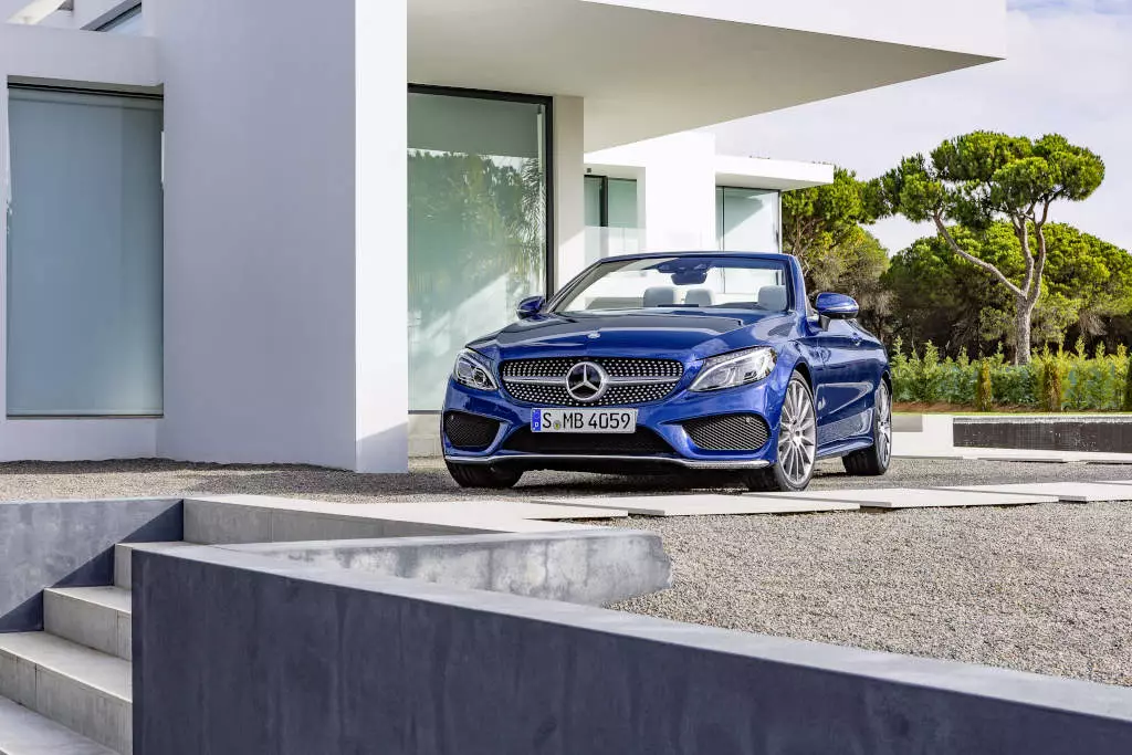 Mercedes-Benz C-Class Cabriolet ඉදිරිපත් කරන ලදී 22857_2