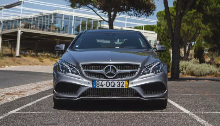 Mercedes E-Class Coupé 250 CDI: casglwr edrychiadau 22896_1