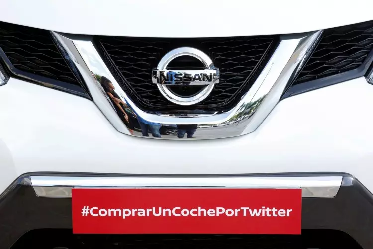 Twitter Nissan 3