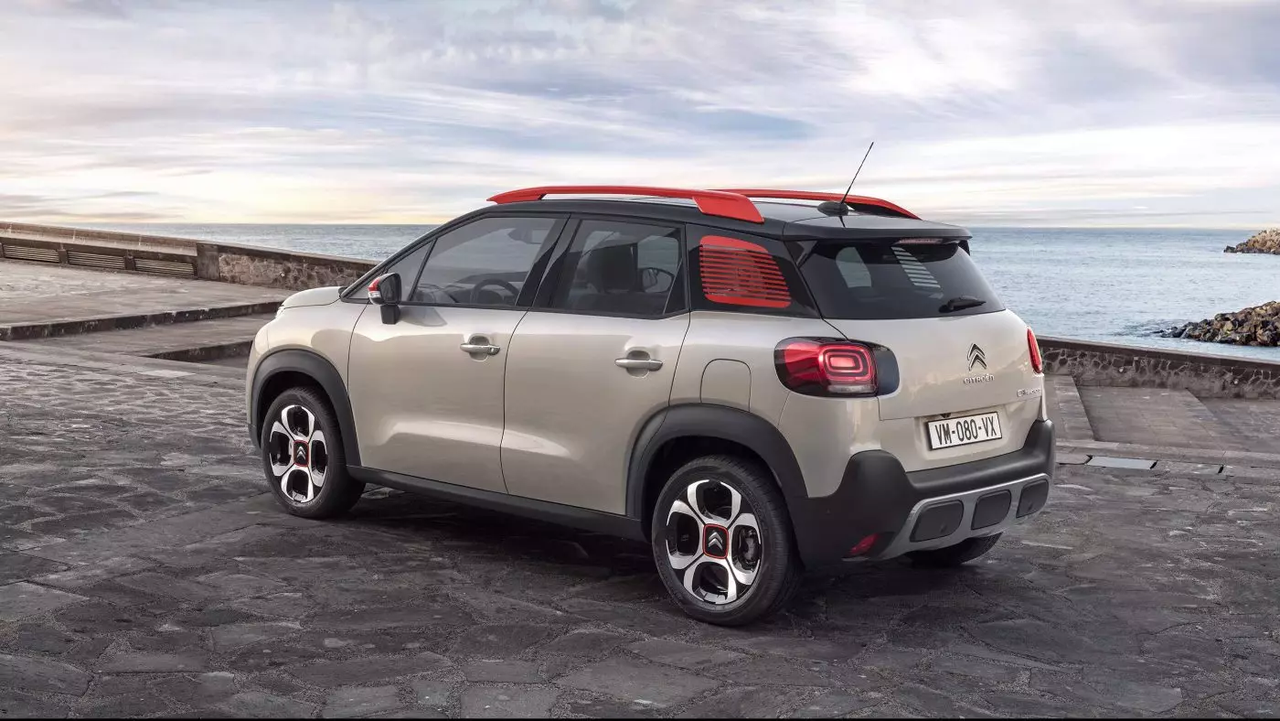 2017 Citroën C3 Aircross – zadná časť