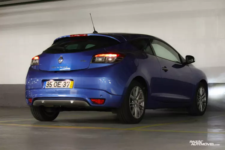 “Renault Mégane Coupé” 1.6 dCi-2