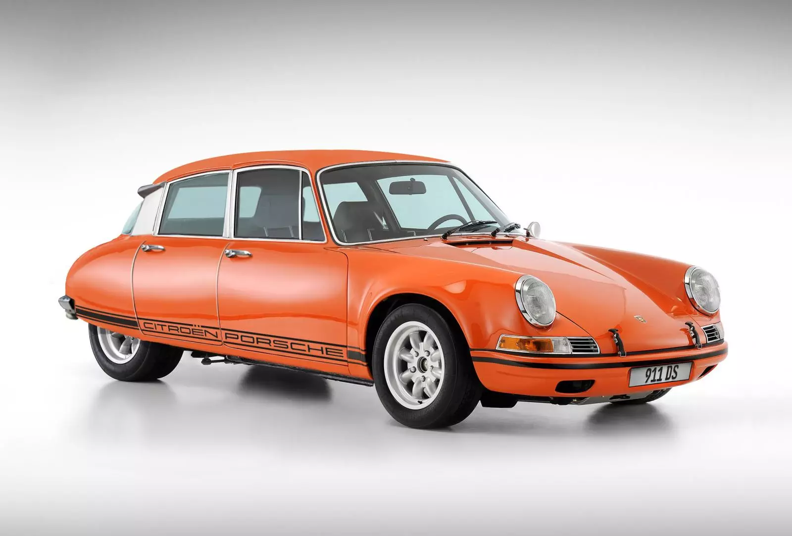 Porsche 911 + Citroen DS = Vintage Panamera?